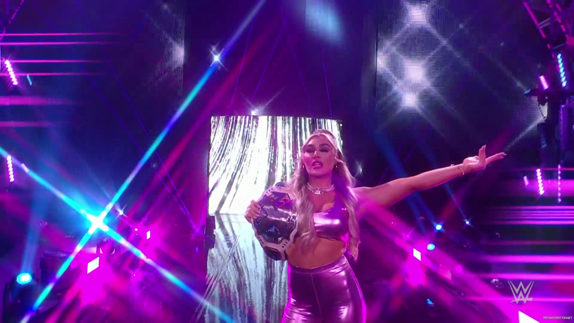 WWE_NXT_2023_09_26_USAN_1080p_WEB_h264-HEEL_mkv0018.jpg