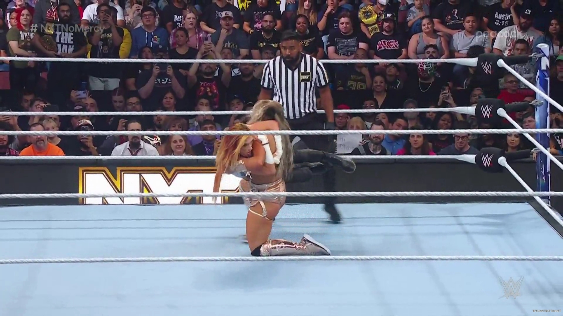 WWE_NXT_No_Mercy_2023_1080p_WEB_x264-NWCHD_mp40672.jpg