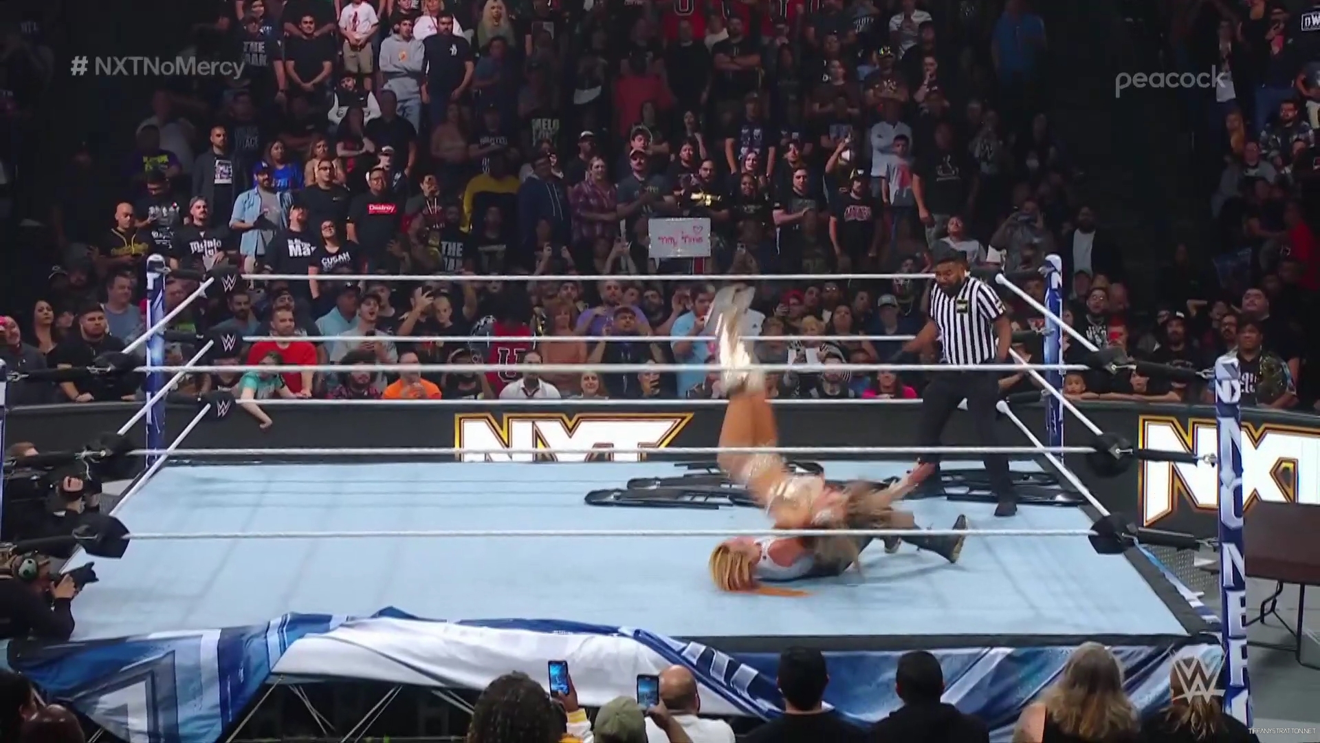 WWE_NXT_No_Mercy_2023_1080p_WEB_x264-NWCHD_mp41331.jpg