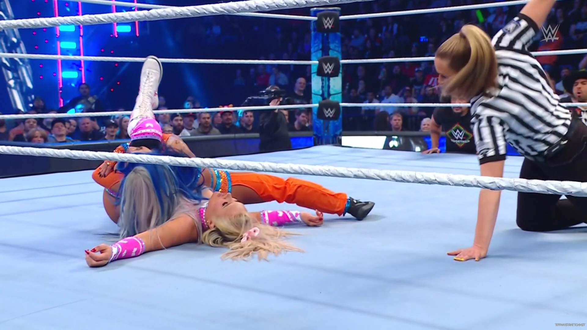 WWE_SmackDown_2024_02_16_1080p_HDTV_h264-Star_mp40230.jpg