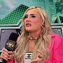 y2mate_is_-_Tiffany_Stratton_Interview___WWE_WrestleMania_40-32S75P20Zyc-720p-1712610835_mp41069.jpg