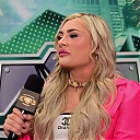 y2mate_is_-_Tiffany_Stratton_Interview___WWE_WrestleMania_40-32S75P20Zyc-720p-1712610835_mp41090.jpg