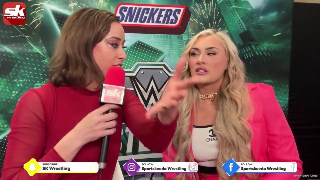 y2mate_is_-_Tiffany_Stratton_is_flattered_by_the_Mandy_Rose_comparisons-RkncwiqMT3s-720p-1712611026_mp41333.jpg