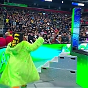 WWE_SmackDown_2024_04_12_1080p_HDTV_h264-Star_mp40104.jpg