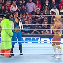 WWE_SmackDown_2024_04_12_1080p_HDTV_h264-Star_mp40121.jpg