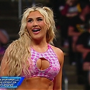 WWE_SmackDown_2024_04_19_1080p_TNTSports_h264-Star_mp40135.jpg