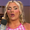 WWE_The_SmackDown_LowDown_2024_04_20_1080p_WEB_h264-HEEL_mp40199.jpg