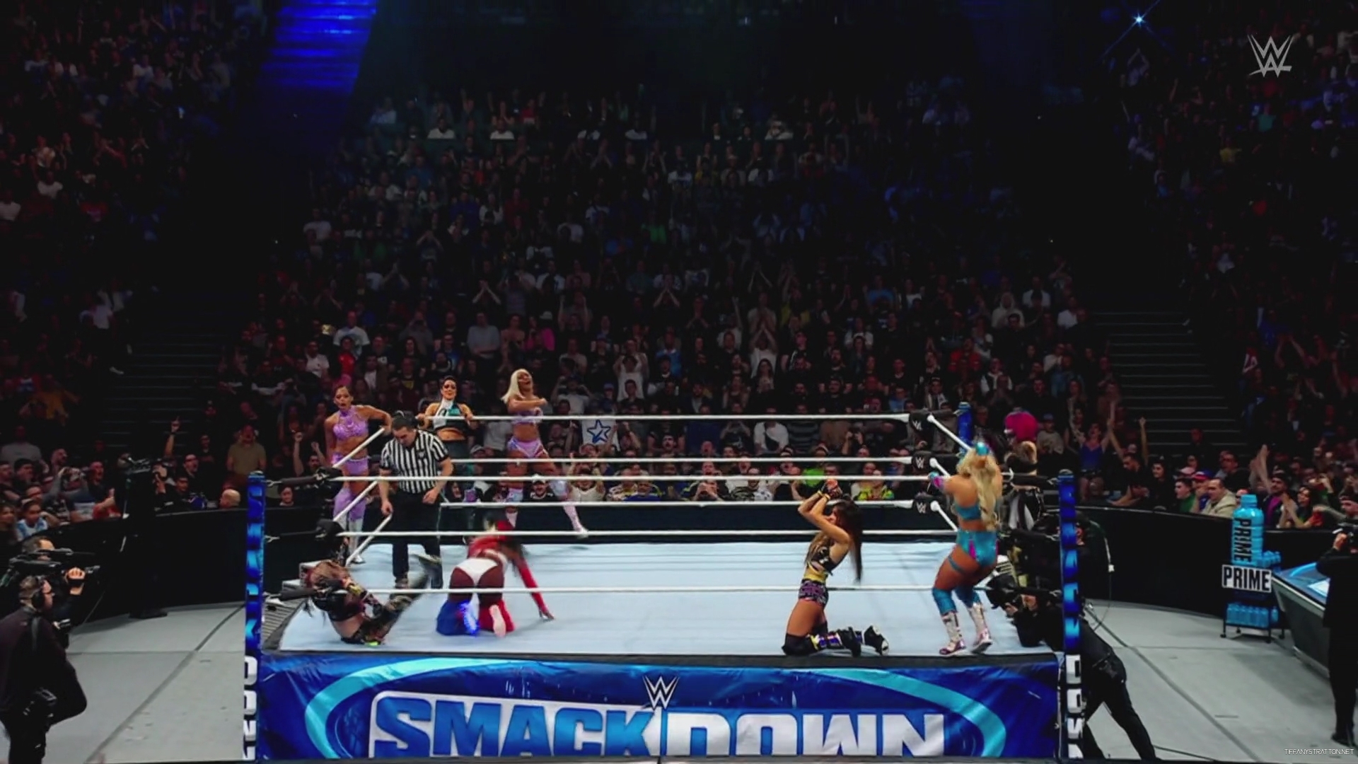 WWE_Friday_SmackDown_2024_05_03_1080p_HDTV_h264-Star_mp40278.jpg