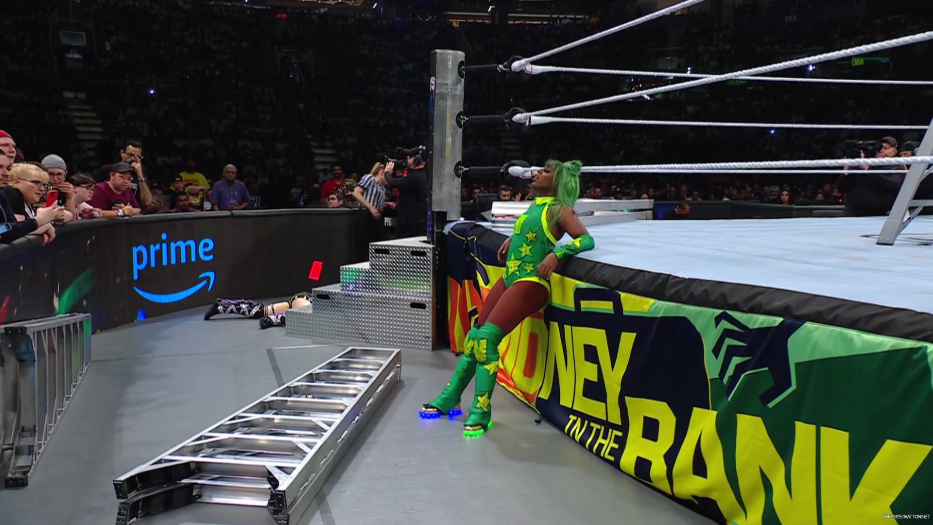 WWE_Money_In_The_Bank_2024_1080p_HDTV_h264-Star_mp40751.jpg