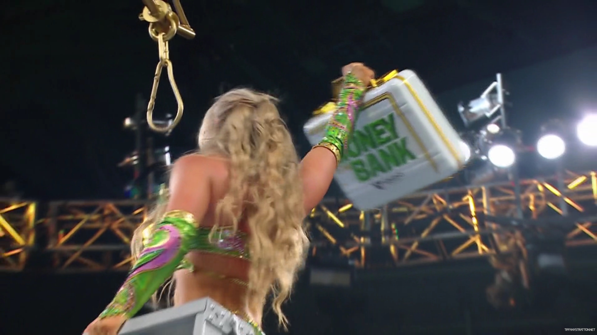 WWE_Money_In_The_Bank_2024_1080p_HDTV_h264-Star_mp41119.jpg