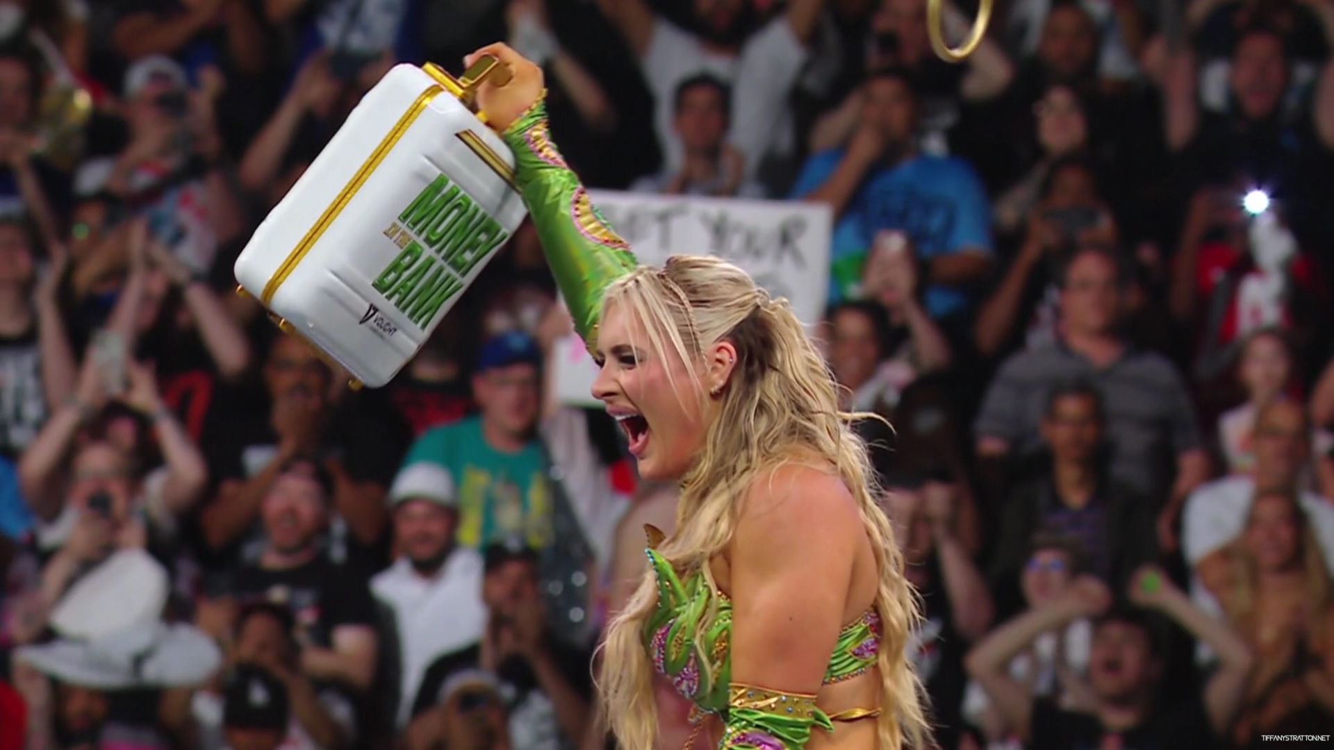 WWE_Money_In_The_Bank_2024_1080p_HDTV_h264-Star_mp41230.jpg