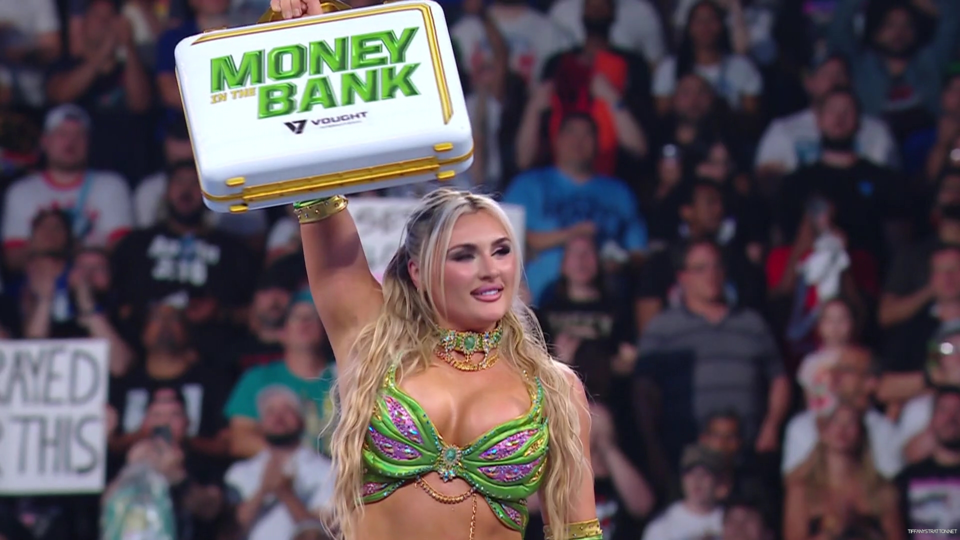 WWE_Money_In_The_Bank_2024_1080p_HDTV_h264-Star_mp41247.jpg