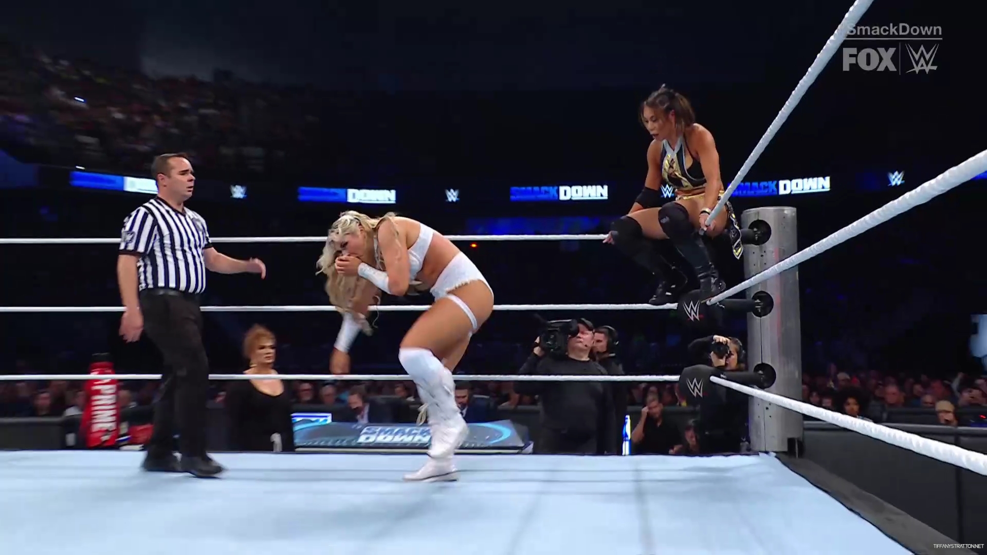 WWE_SmackDown_2024_07_19_1080p_WEB_h264-HEEL_mp40543.jpg