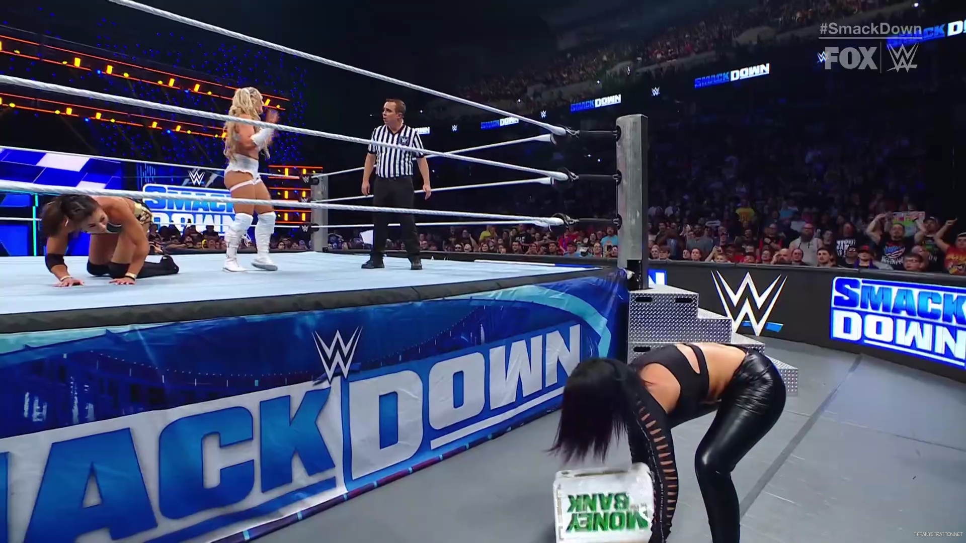 WWE_SmackDown_2024_07_19_1080p_WEB_h264-HEEL_mp40622.jpg