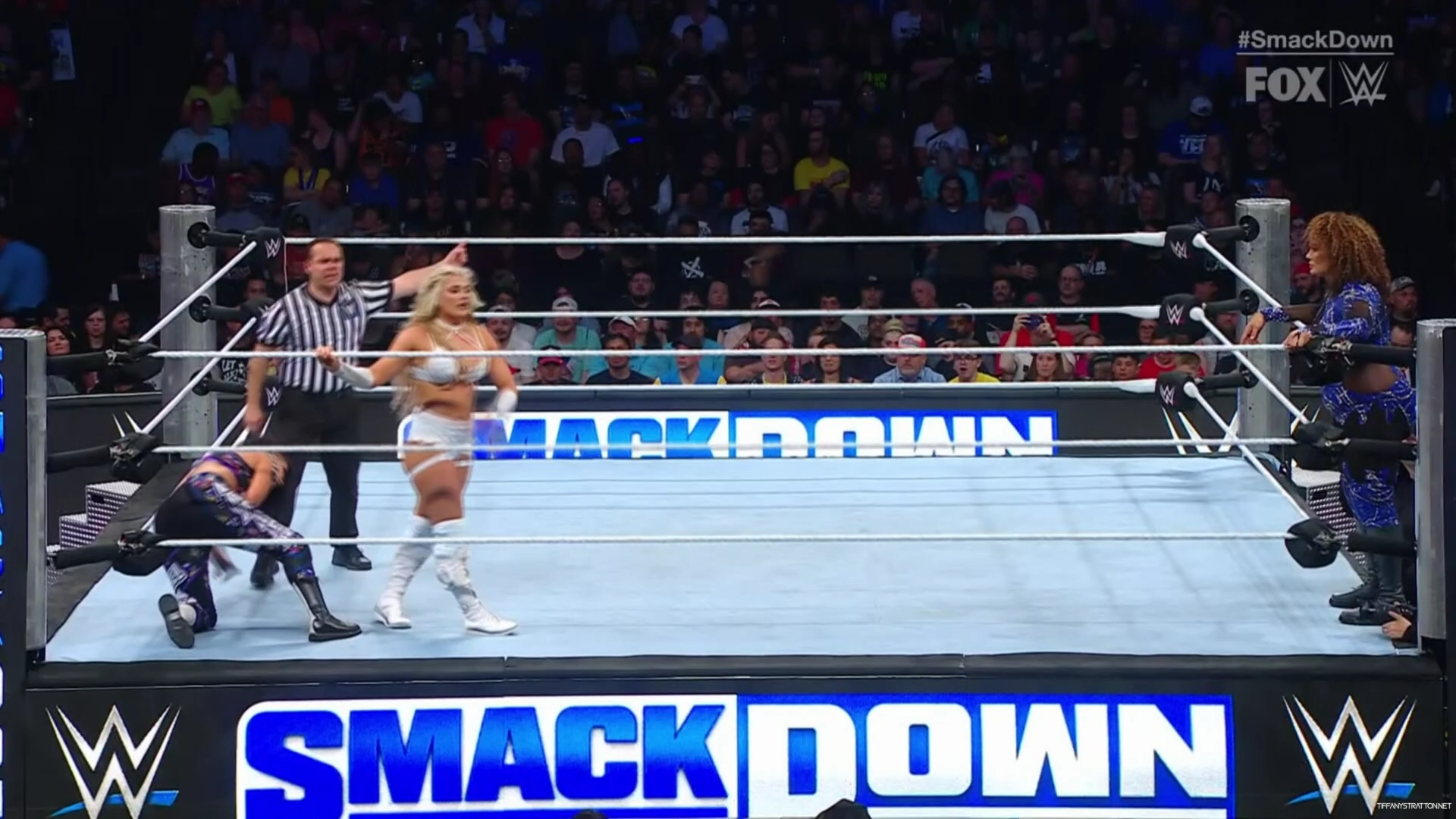 WWE_Friday_SmackDown_2024_07_26_1080p_HDTV_h264-Star_mp40254.jpg