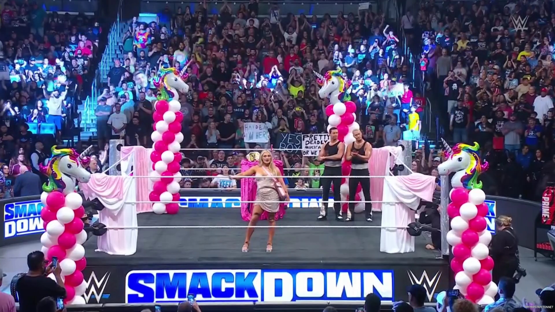 WWE_Friday_Night_SmackDown_2024_08_16_1080p_HDTV_h264-Star_mp40153.jpg