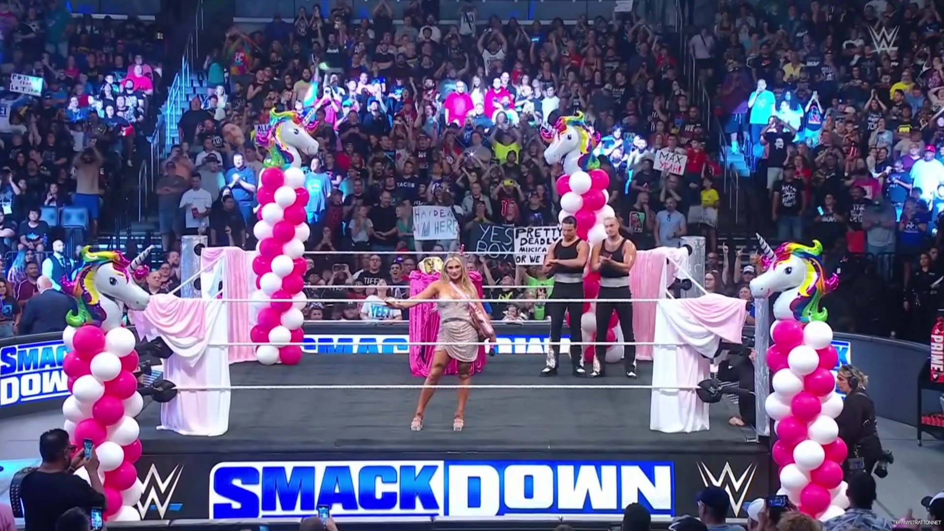 WWE_Friday_Night_SmackDown_2024_08_16_1080p_HDTV_h264-Star_mp40154.jpg