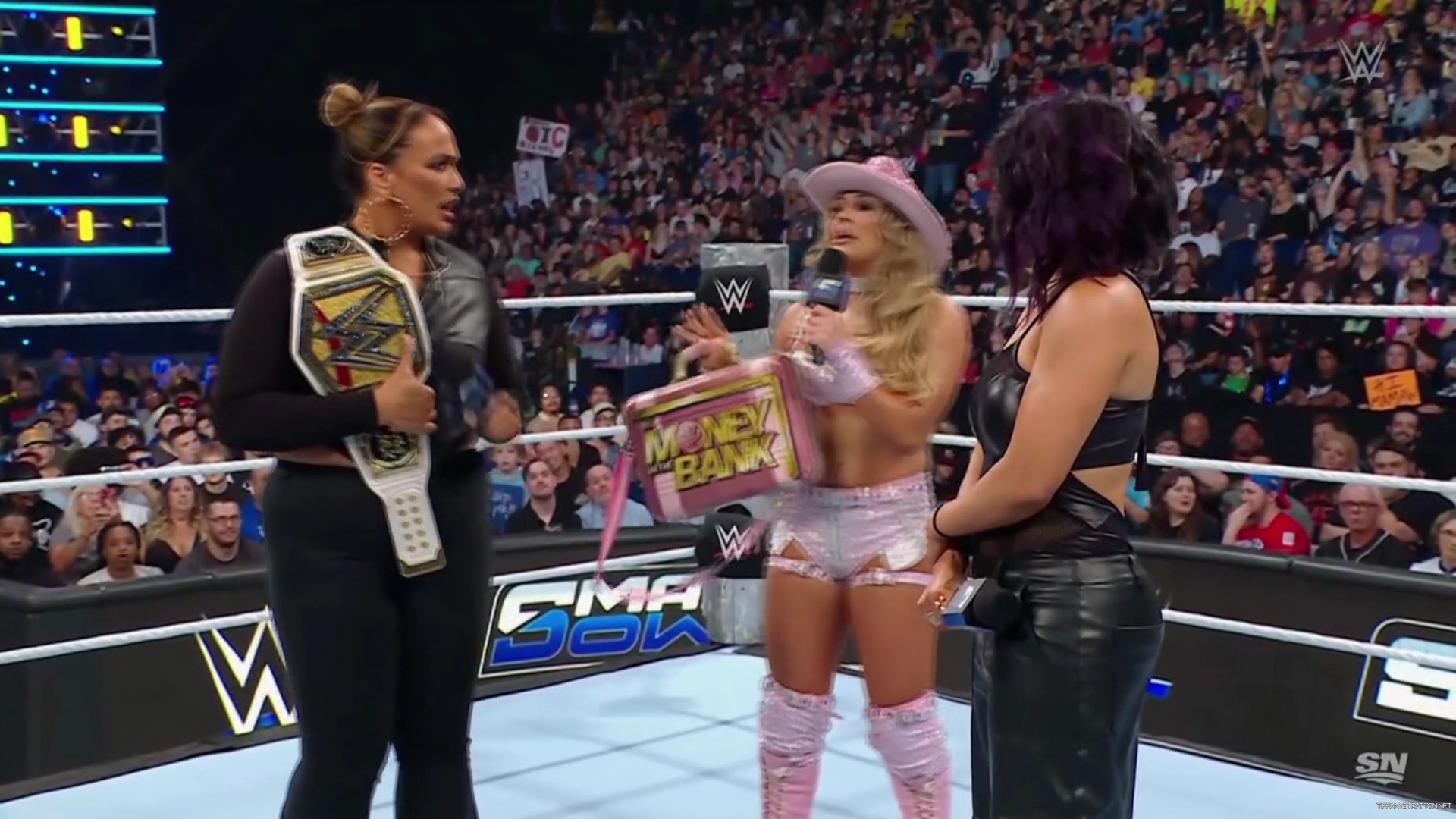 WWE_Friday_Night_SmackDown_2024_10_04_1080p_Sportnet360_h264-Star_mp41256.jpg