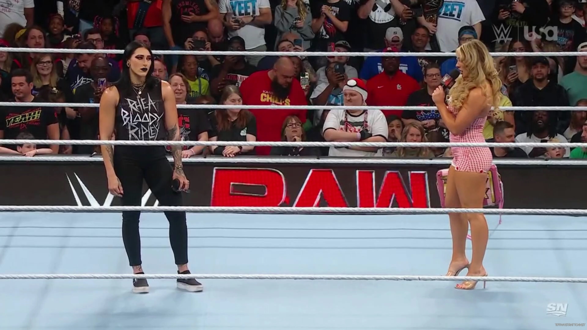 WWE_Monday_Night_Raw_2024_10_14_1080p_Sportnet360_h264-Star_mp42985.jpg