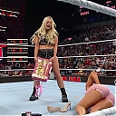 WWE_Monday_Night_Raw_2024_10_14_1080p_Sportnet360_h264-Star_mp43078.jpg