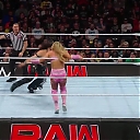 WWE_Monday_Night_Raw_2024_10_14_1080p_Sportnet360_h264-Star_mp43323.jpg