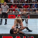 WWE_Monday_Night_Raw_2024_10_14_1080p_Sportnet360_h264-Star_mp43644.jpg