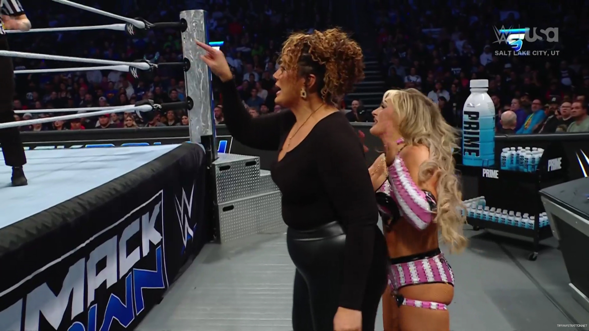 WWE_SmackDown_2024_11_22_1080p_WEB_h264-HEEL_mkv0137.jpg