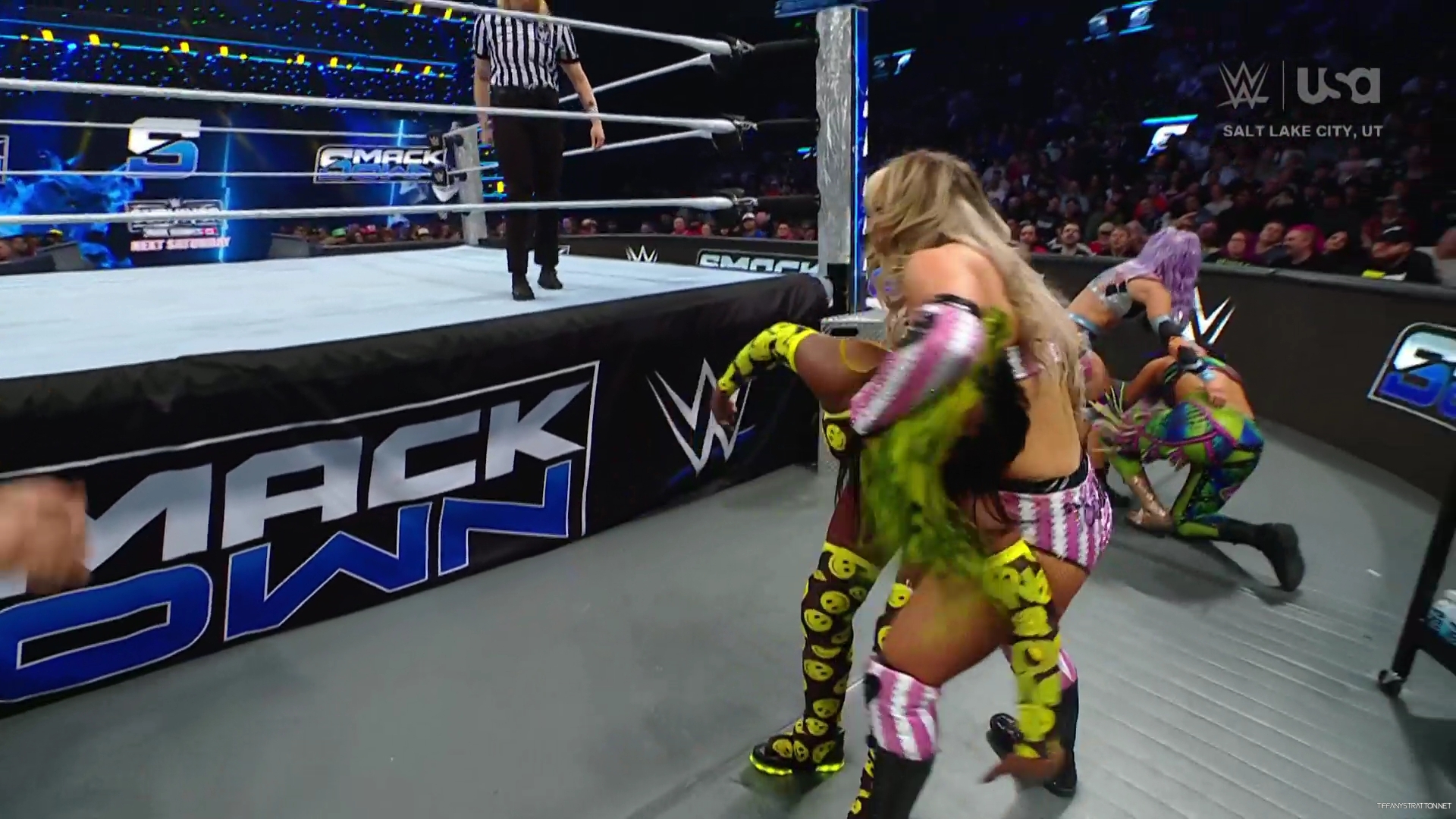 WWE_SmackDown_2024_11_22_1080p_WEB_h264-HEEL_mkv0154.jpg