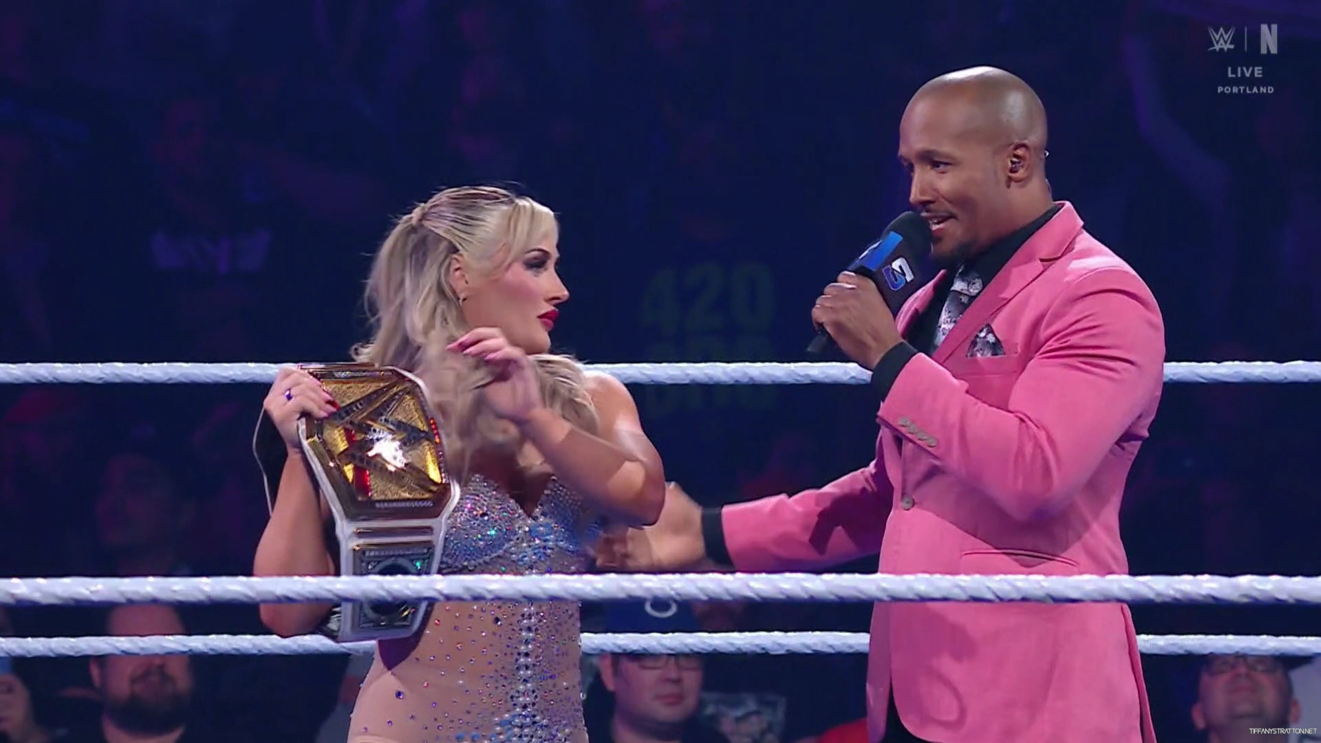 WWE_Friday_Night_SmackDown_2025_01_10_1080p_NETFLiX_h264-Star_mp40113.jpg