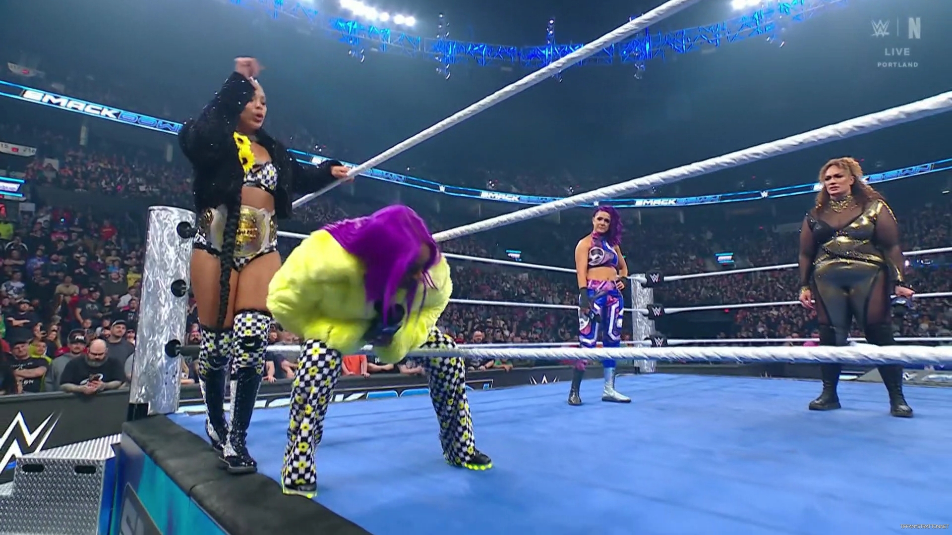 WWE_Friday_Night_SmackDown_2025_01_10_1080p_NETFLiX_h264-Star_mp40496.jpg