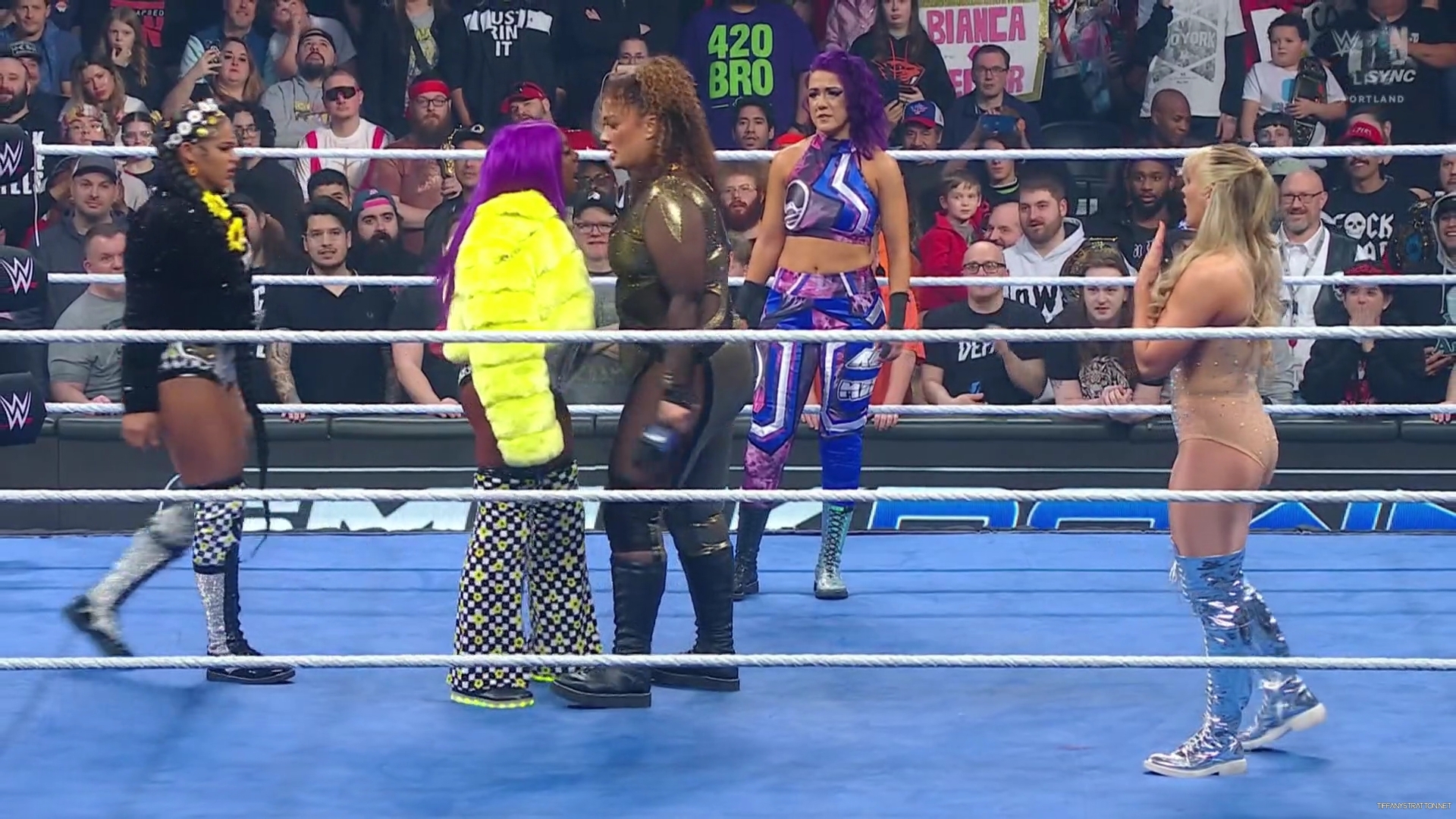 WWE_Friday_Night_SmackDown_2025_01_10_1080p_NETFLiX_h264-Star_mp40519.jpg