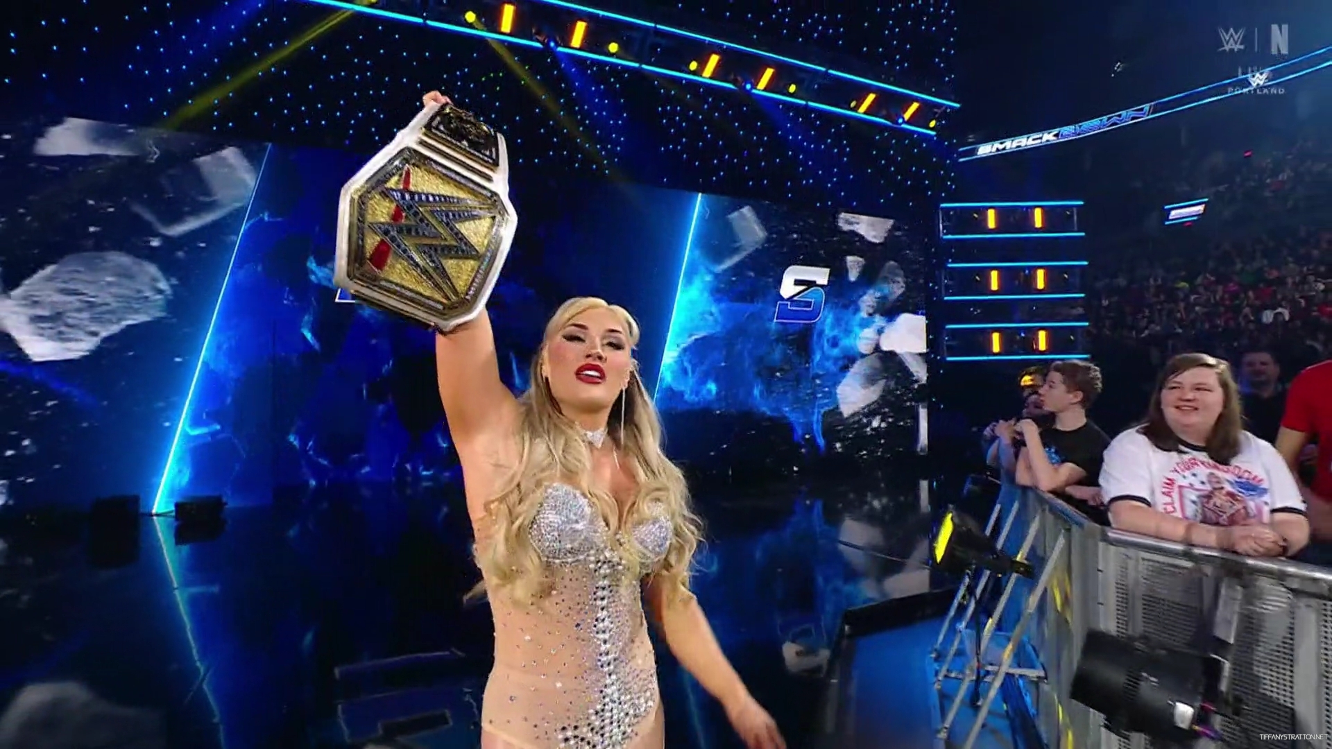 WWE_Friday_Night_SmackDown_2025_01_10_1080p_NETFLiX_h264-Star_mp40575.jpg