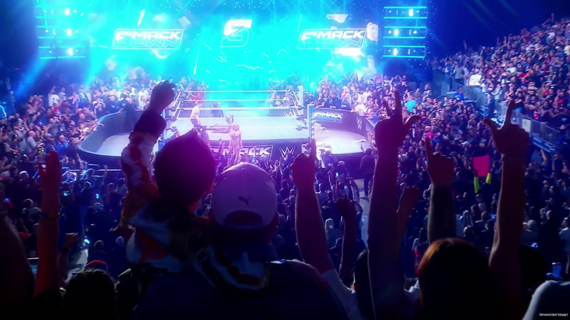 WWE_Friday_Night_SmackDown_2025_01_17_1080p_NETFLiX_h264-Star_mp40032.jpg