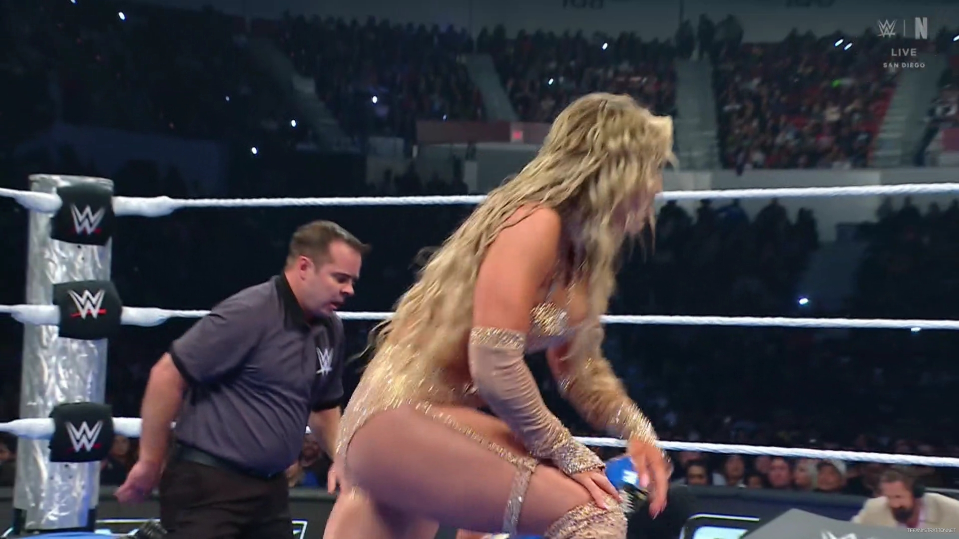 WWE_Friday_Night_SmackDown_2025_01_17_1080p_NETFLiX_h264-Star_mp41097.jpg