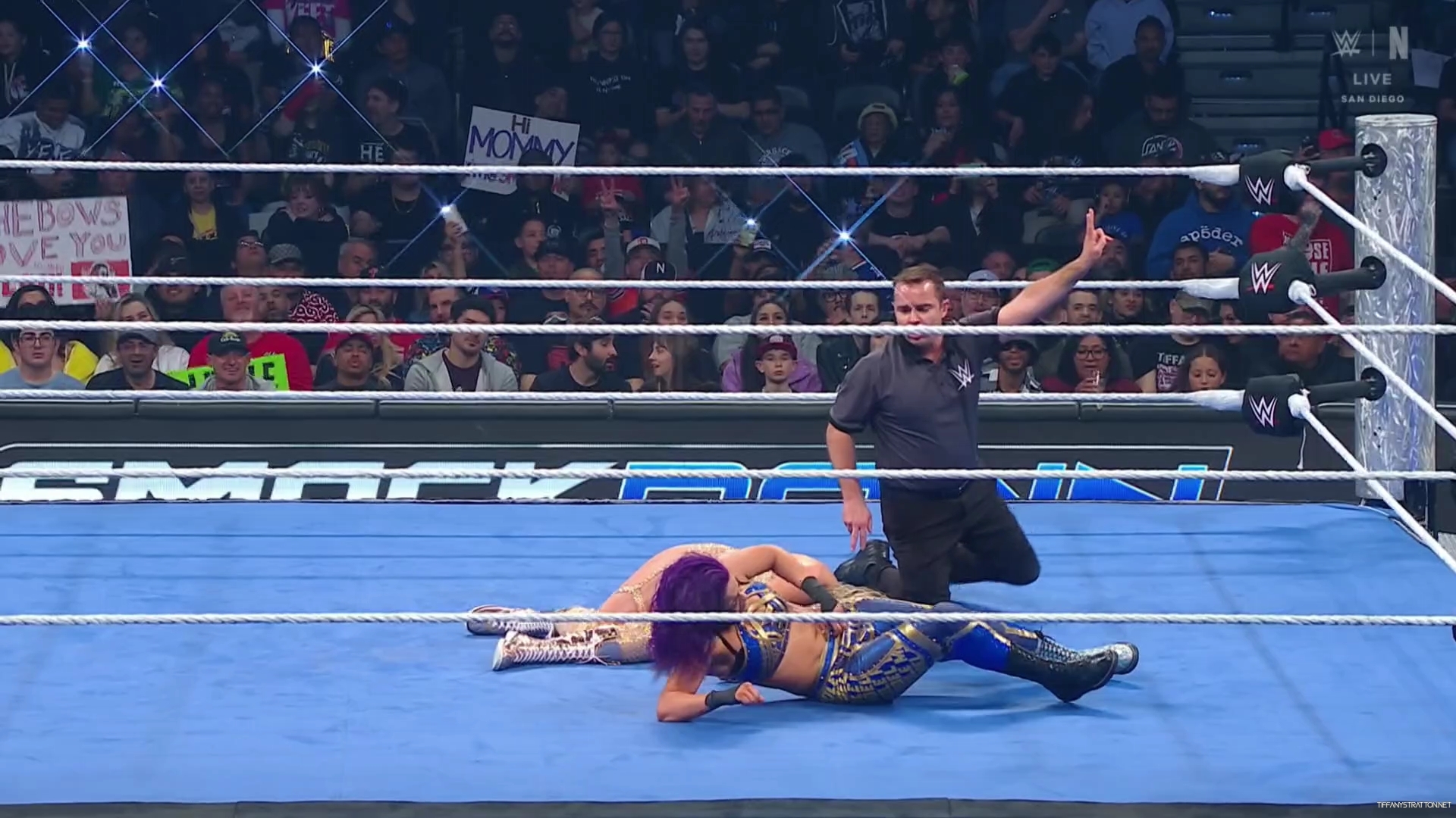 WWE_Friday_Night_SmackDown_2025_01_17_1080p_NETFLiX_h264-Star_mp41139.jpg