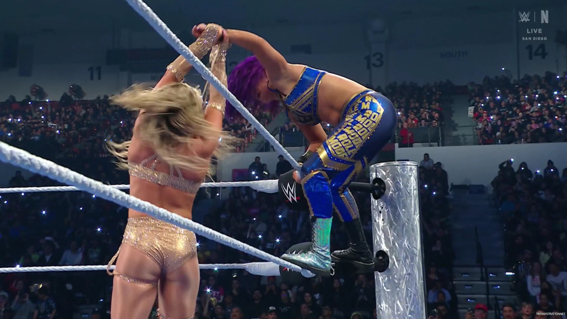 WWE_Friday_Night_SmackDown_2025_01_17_1080p_NETFLiX_h264-Star_mp41162.jpg