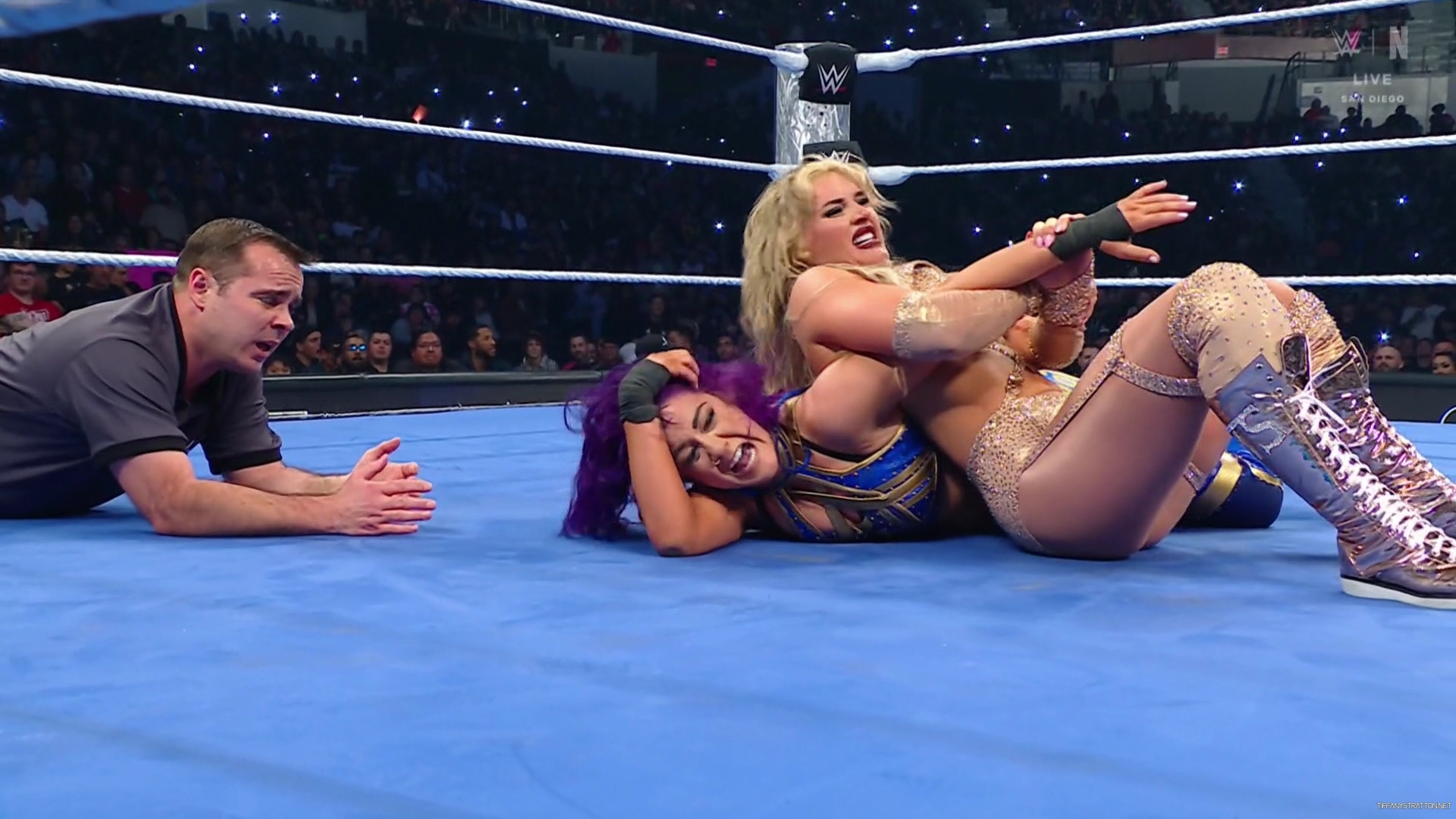 WWE_Friday_Night_SmackDown_2025_01_17_1080p_NETFLiX_h264-Star_mp41203.jpg