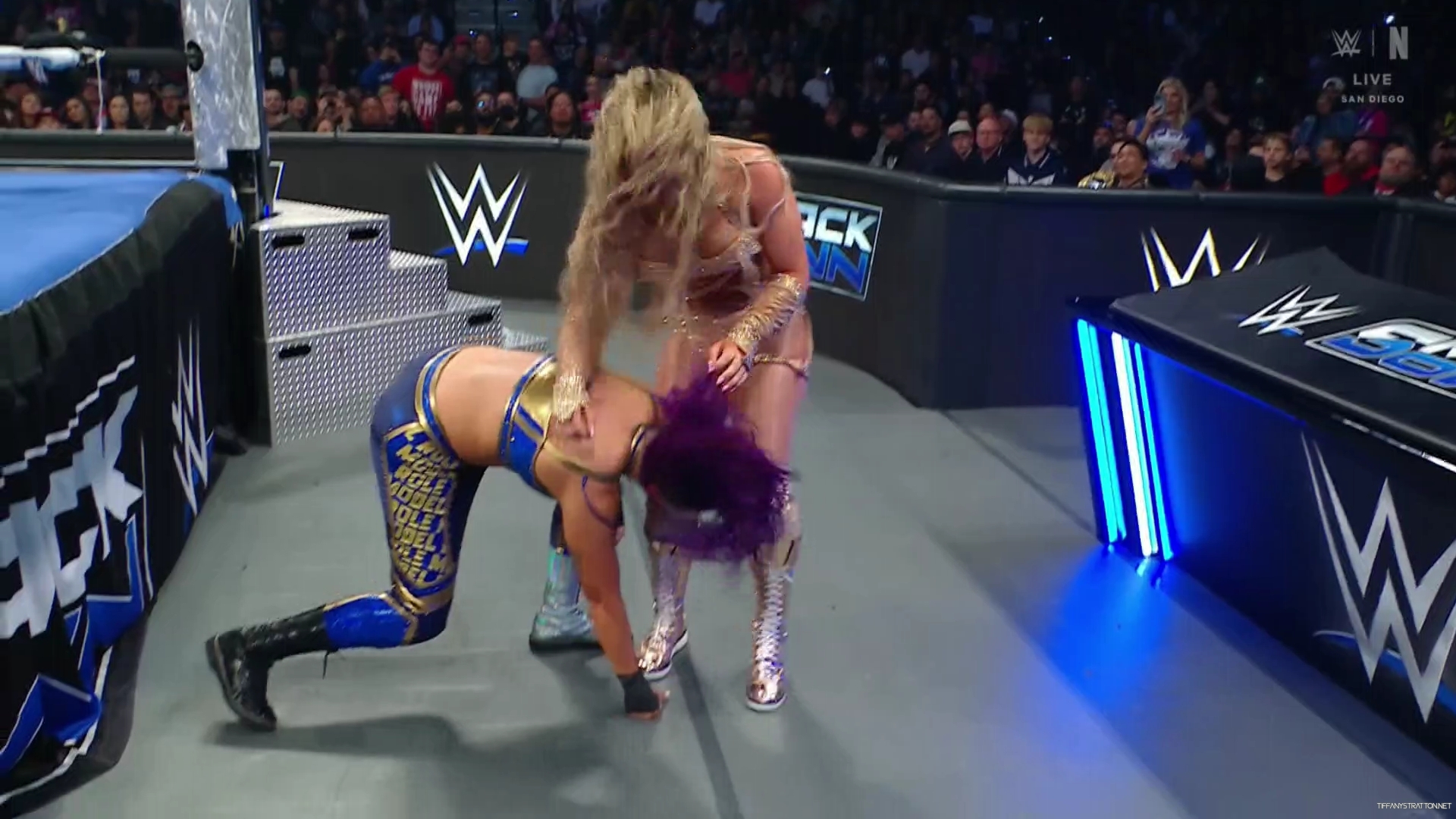 WWE_Friday_Night_SmackDown_2025_01_17_1080p_NETFLiX_h264-Star_mp41228.jpg