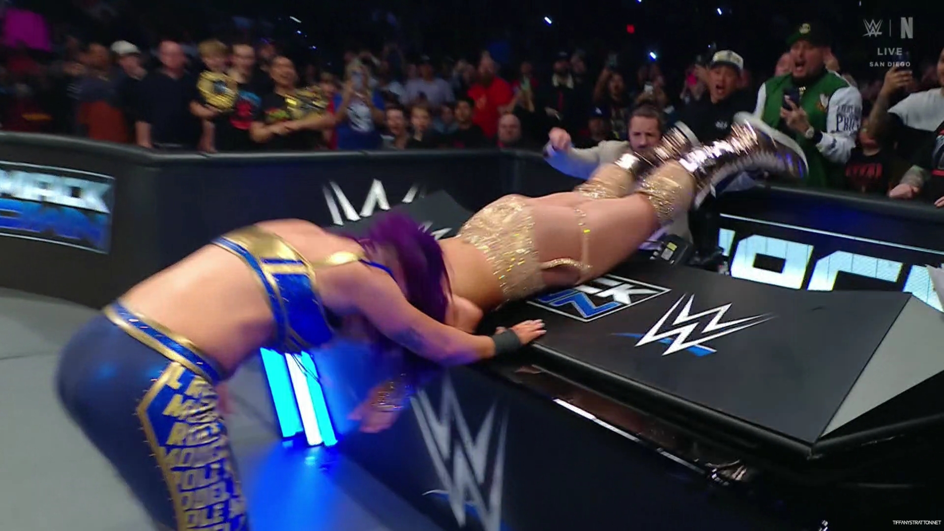 WWE_Friday_Night_SmackDown_2025_01_17_1080p_NETFLiX_h264-Star_mp41241.jpg