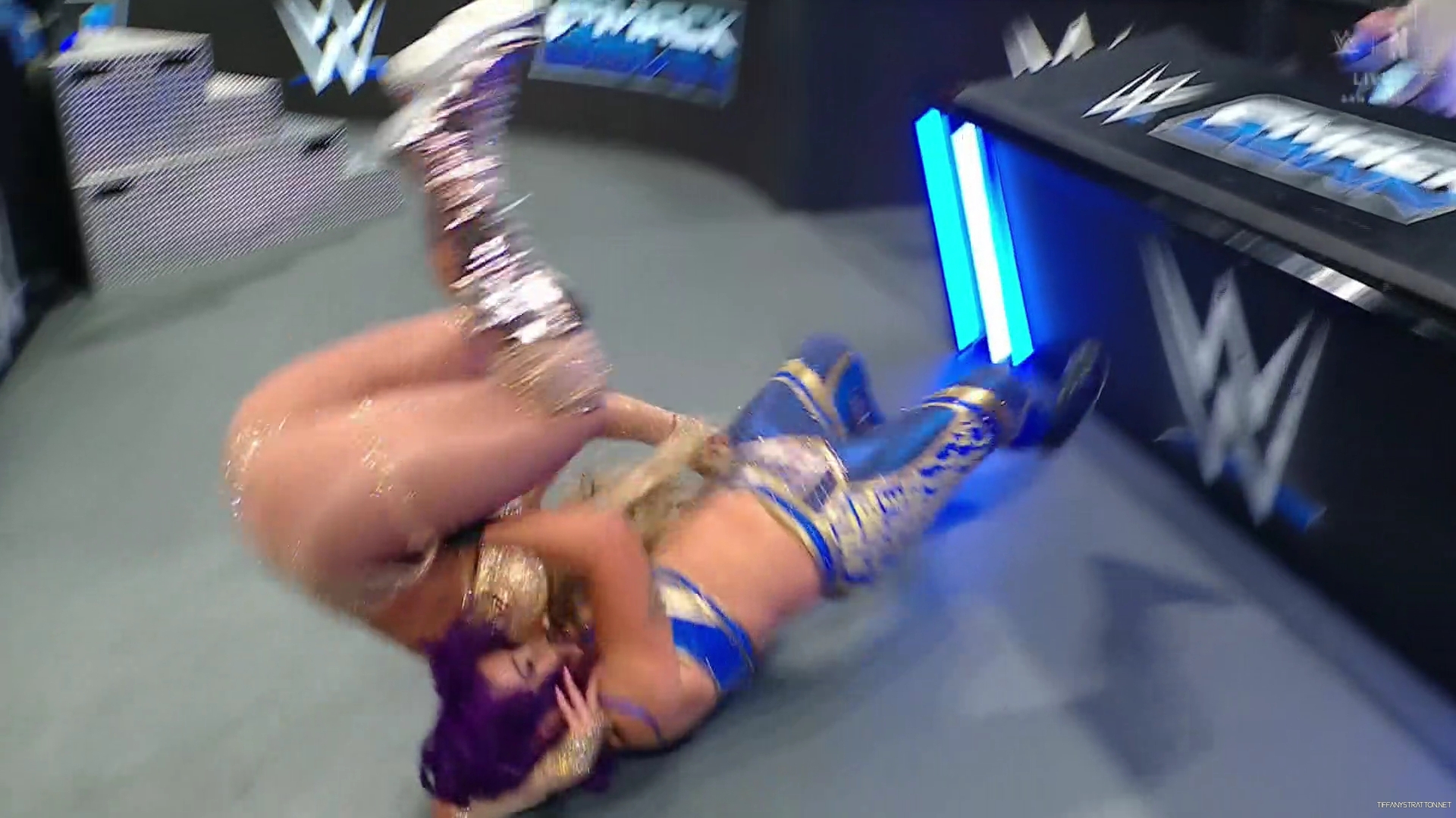 WWE_Friday_Night_SmackDown_2025_01_17_1080p_NETFLiX_h264-Star_mp41251.jpg