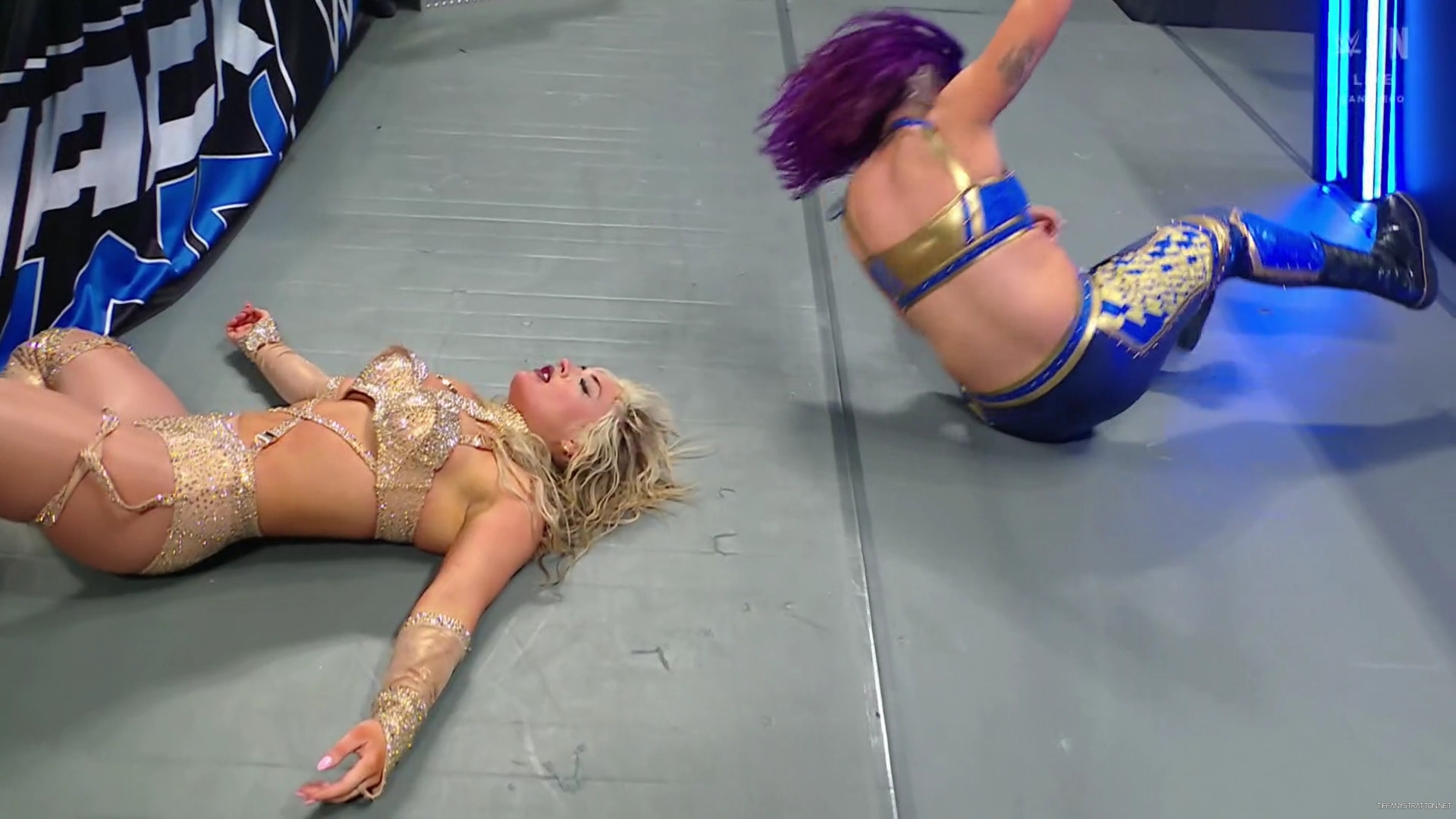 WWE_Friday_Night_SmackDown_2025_01_17_1080p_NETFLiX_h264-Star_mp41254.jpg