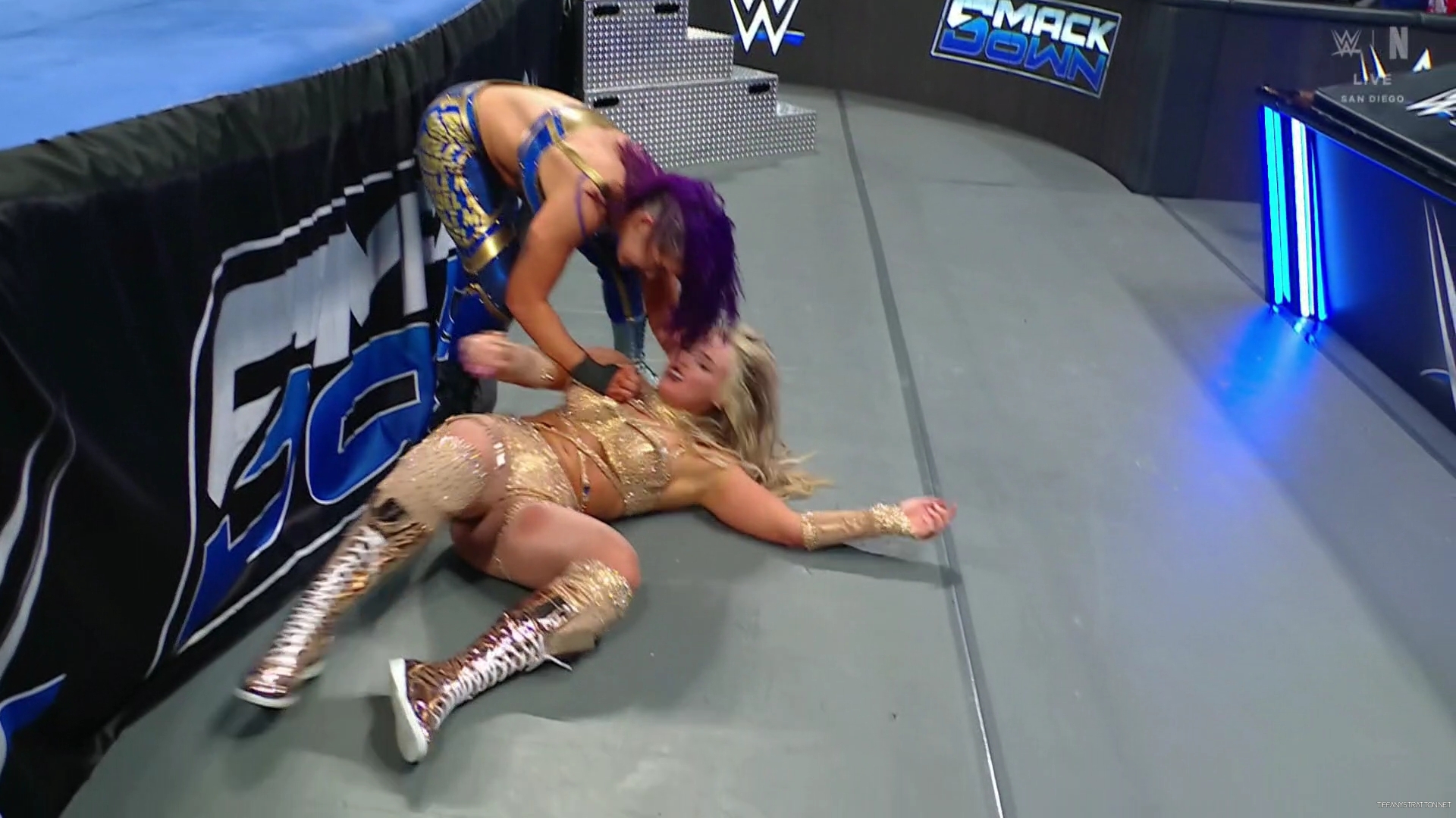 WWE_Friday_Night_SmackDown_2025_01_17_1080p_NETFLiX_h264-Star_mp41268.jpg