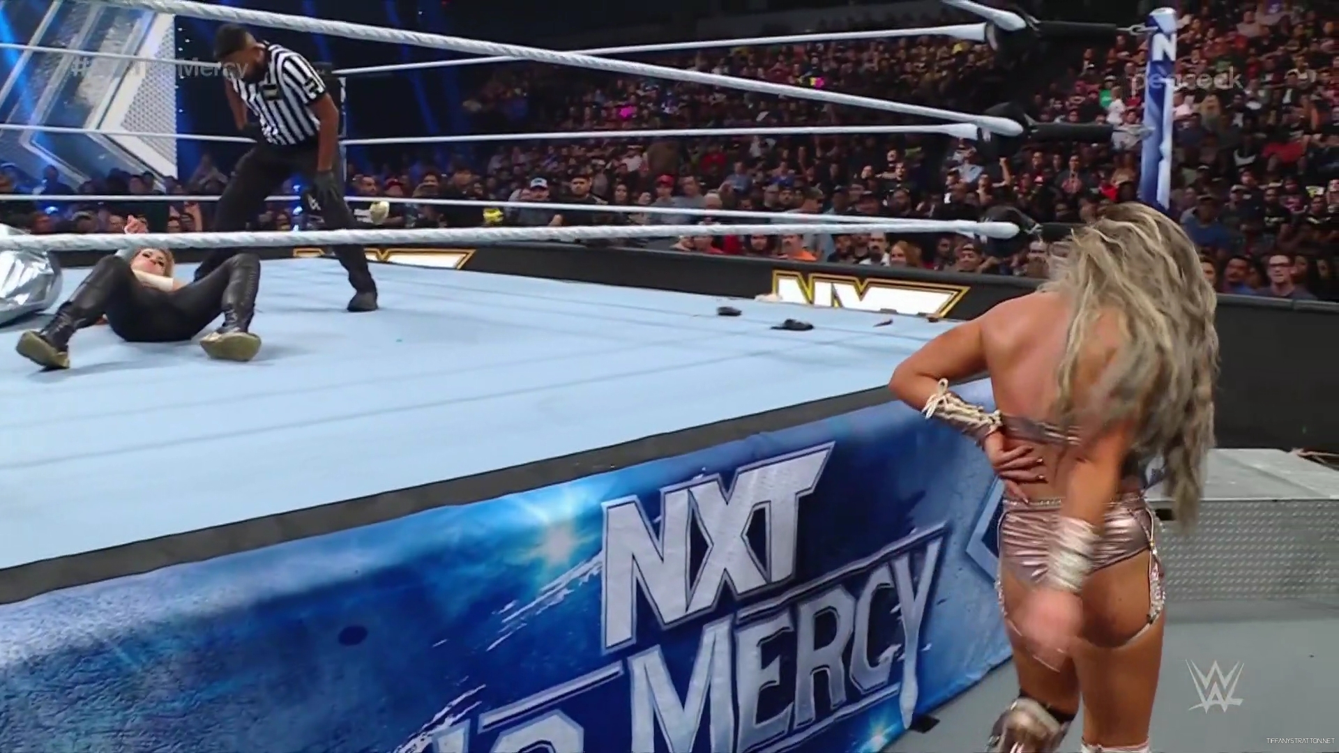 WWE_NXT_No_Mercy_2023_1080p_WEB_x264-NWCHD_mp40937.jpg