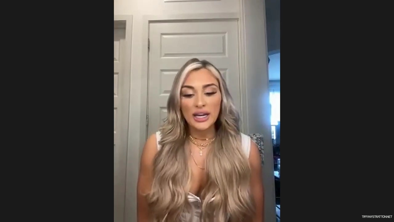 x2mate_com-Tiffany_Stratton_Interview__Becky_Lynch2C_Imposter_Syndrome_as_Champ2C_Paul_Heyman2C_Jade_Cargill2C_More_mp40571.jpg