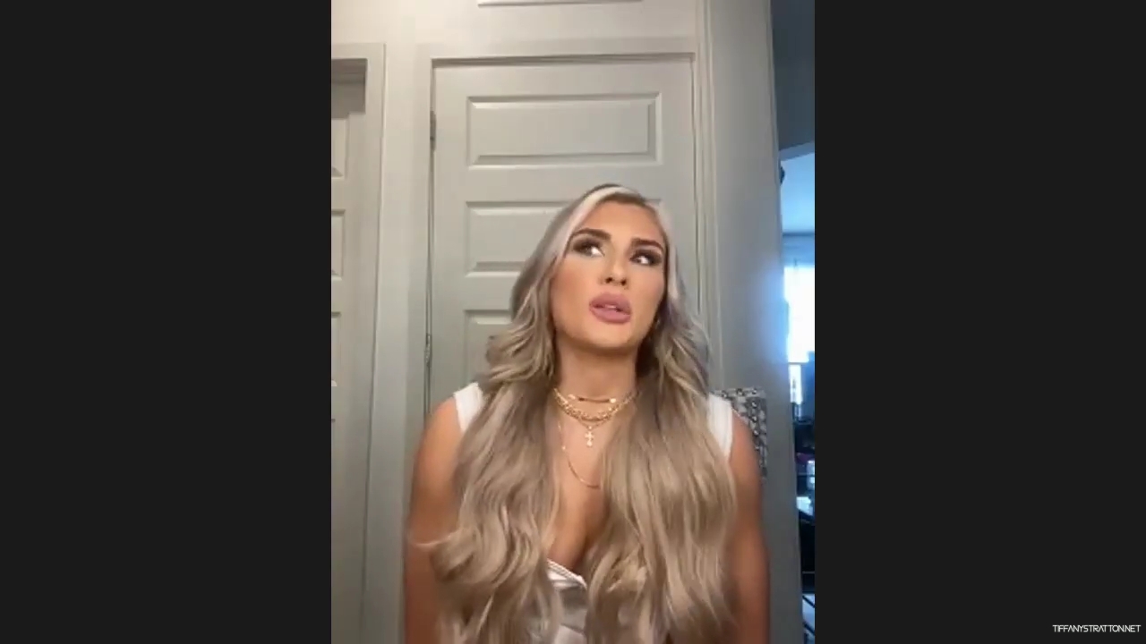 x2mate_com-Tiffany_Stratton_Interview__Becky_Lynch2C_Imposter_Syndrome_as_Champ2C_Paul_Heyman2C_Jade_Cargill2C_More_mp40767.jpg