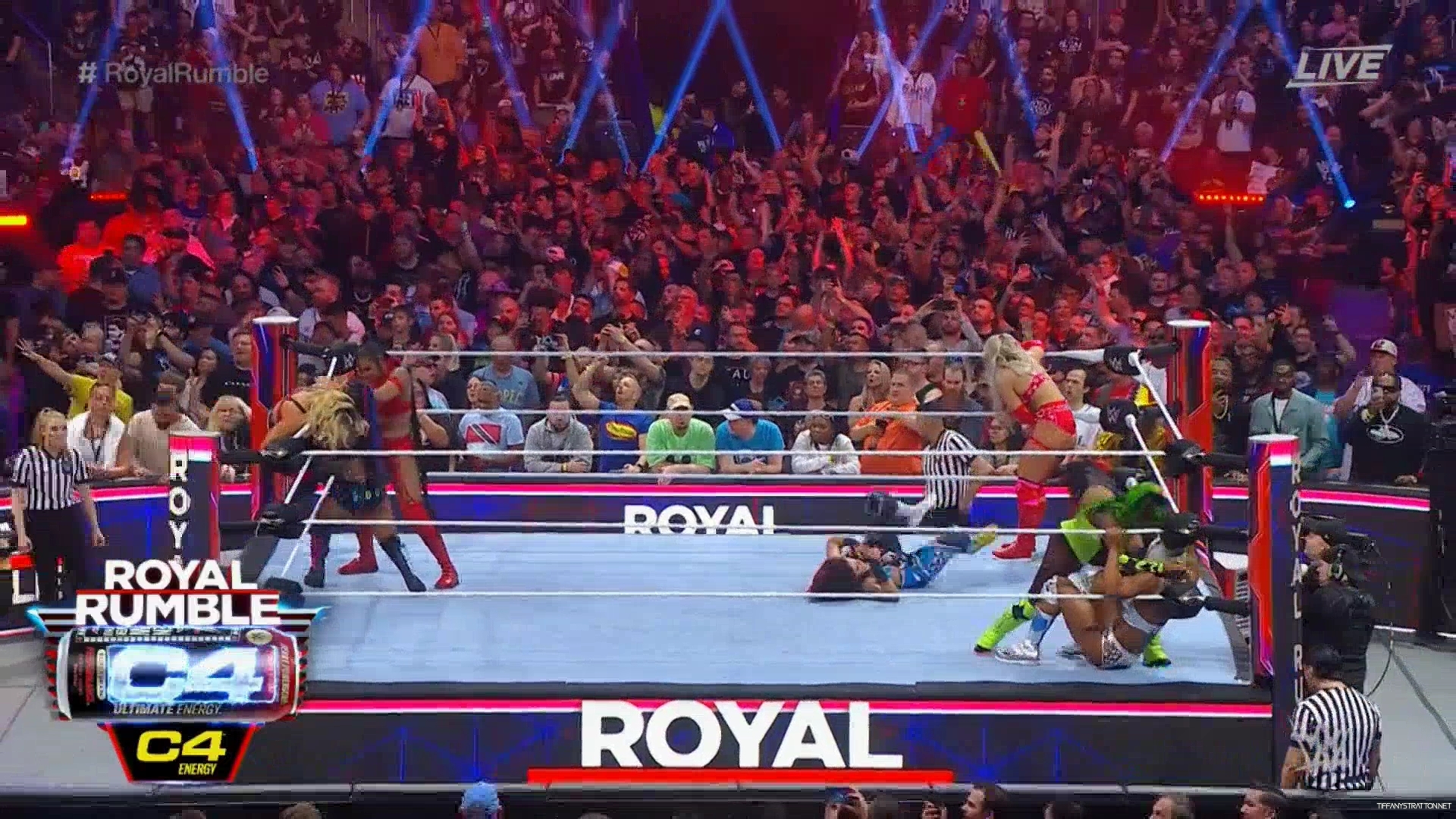 WWE_Royal_Rumble_2024_1080p_WEB_x264-XWT_mp40160.jpg