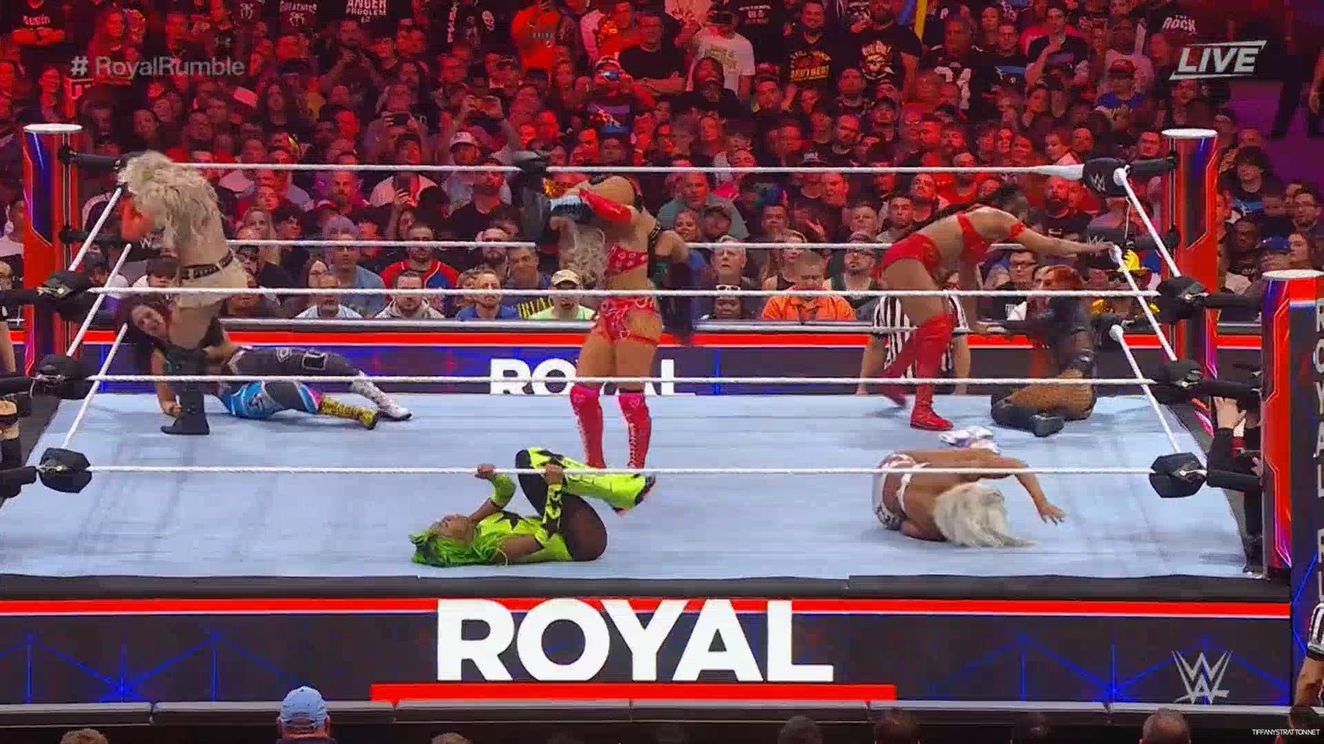 WWE_Royal_Rumble_2024_1080p_WEB_x264-XWT_mp40253.jpg