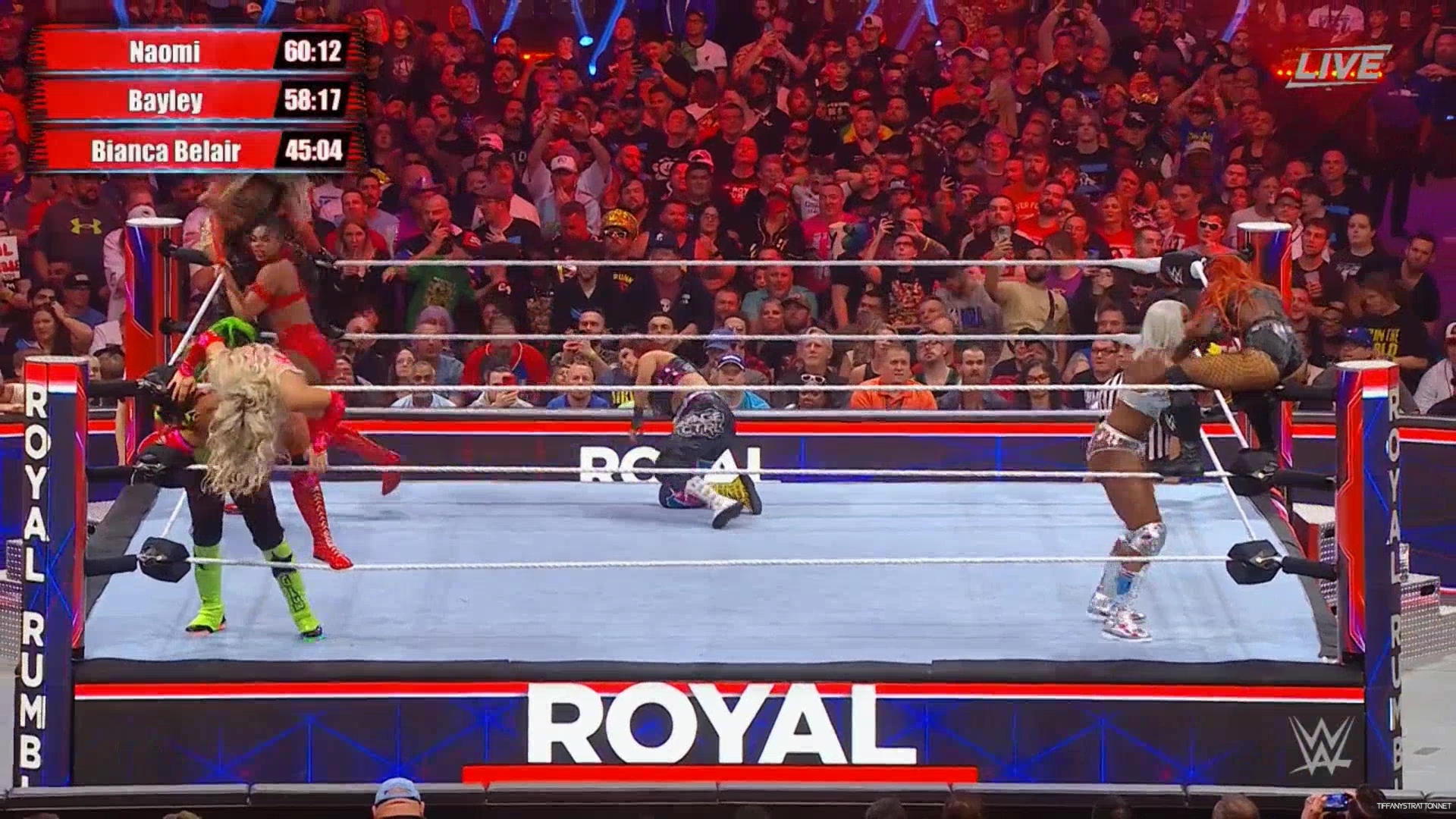 WWE_Royal_Rumble_2024_1080p_WEB_x264-XWT_mp40310.jpg