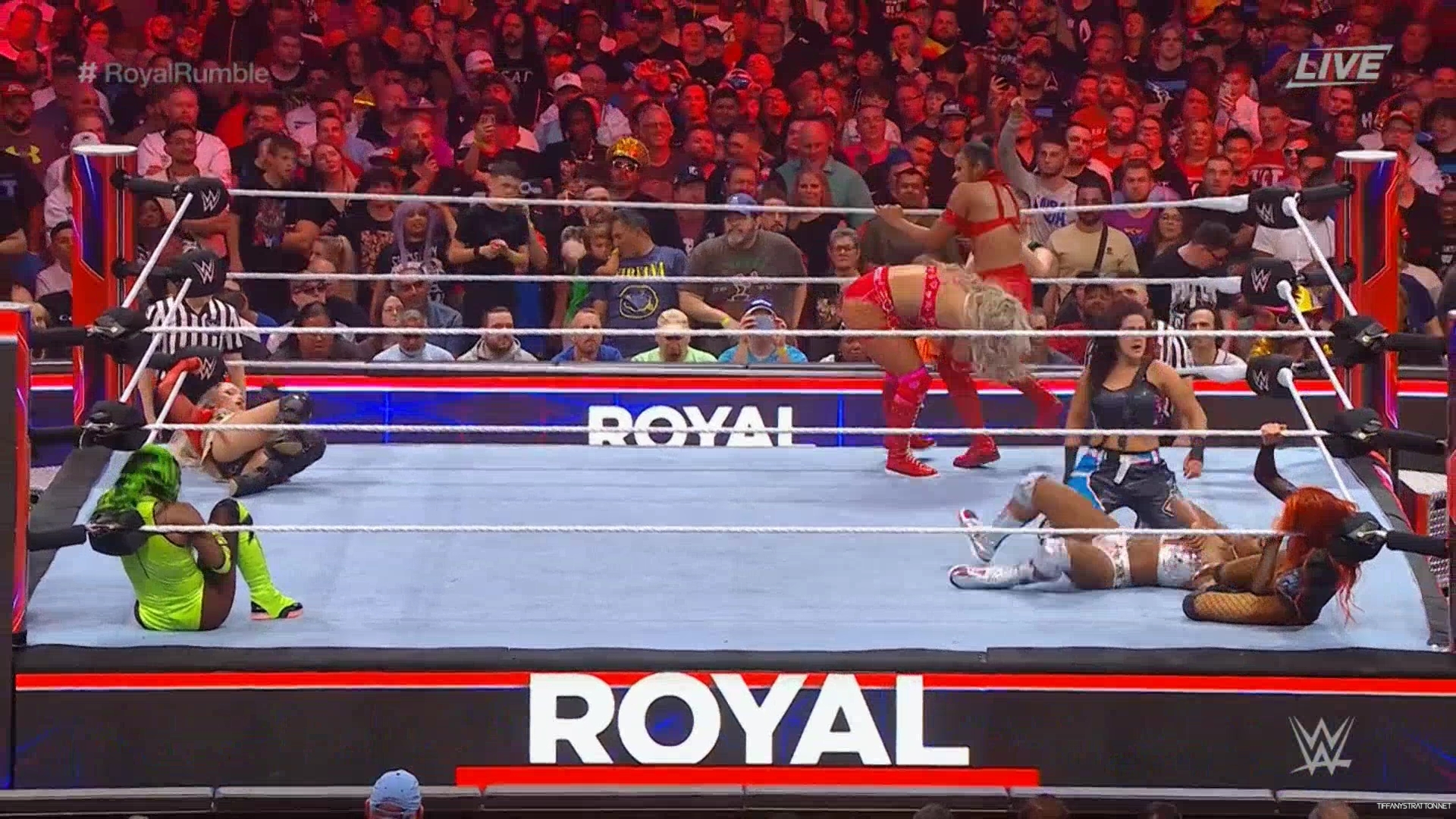 WWE_Royal_Rumble_2024_1080p_WEB_x264-XWT_mp40349.jpg