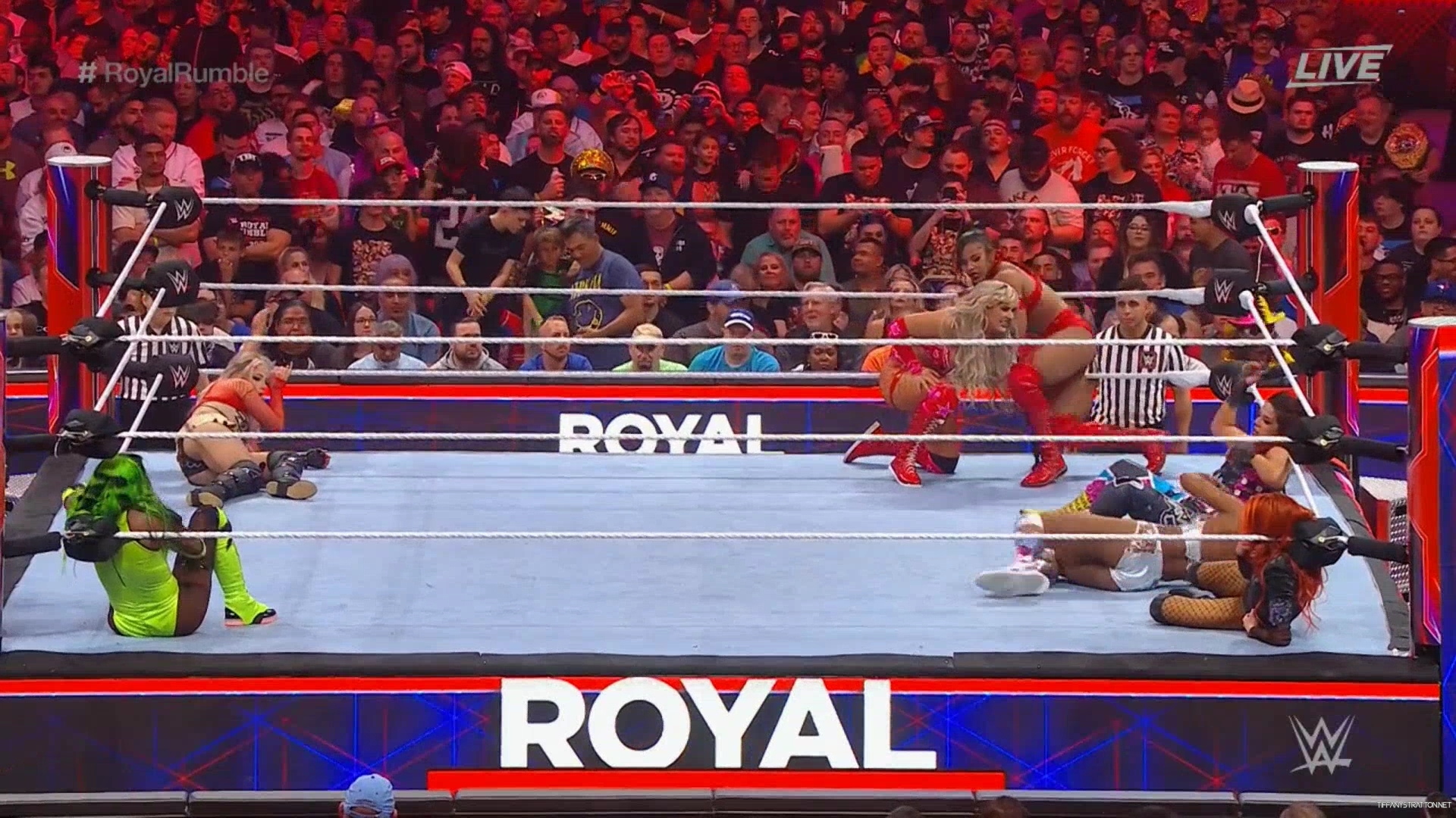 WWE_Royal_Rumble_2024_1080p_WEB_x264-XWT_mp40357.jpg